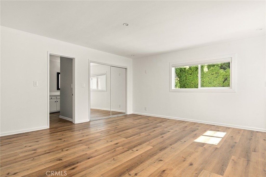 5840 Allott Avenue - Photo 14