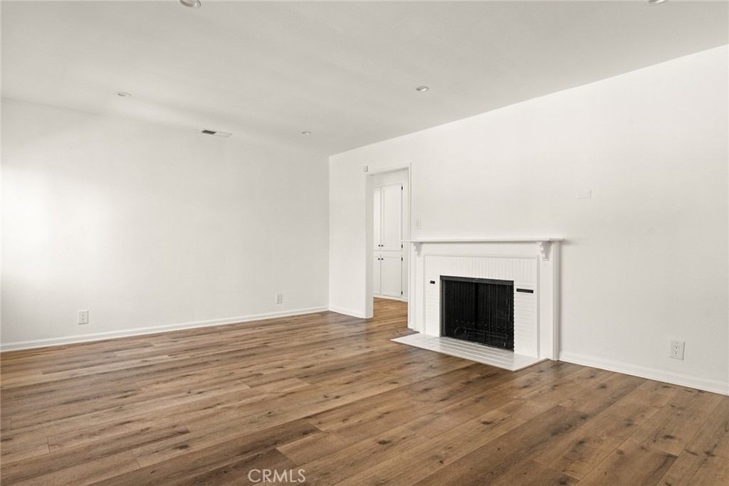 5840 Allott Avenue - Photo 2