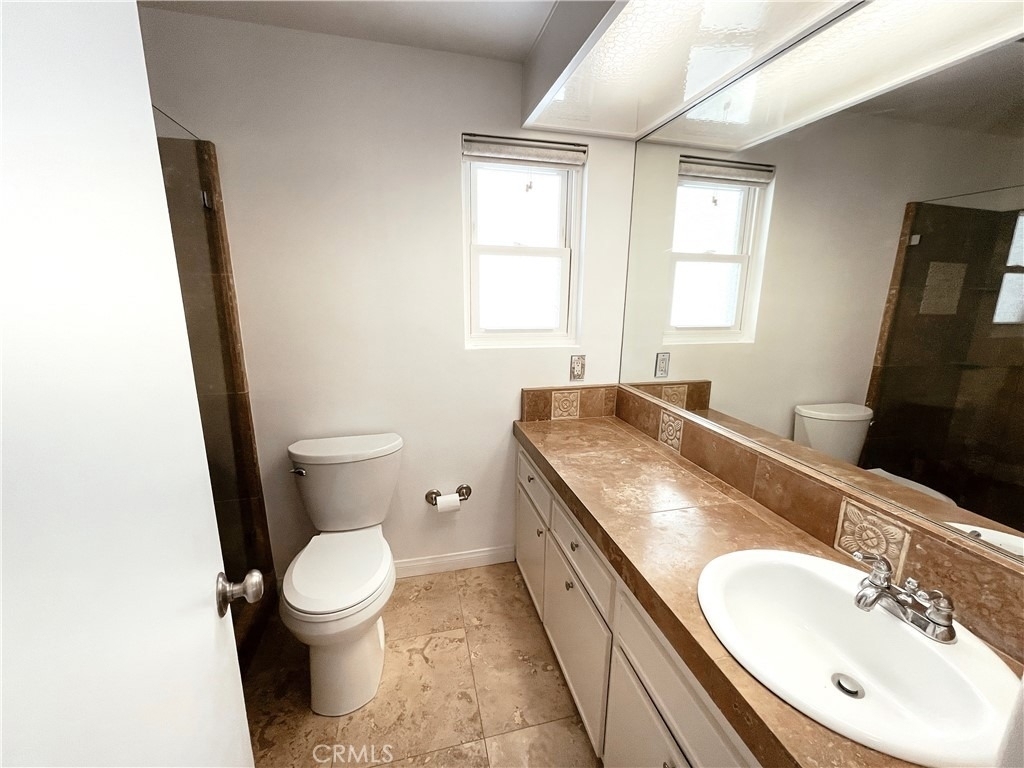 1542 Steinhart - Photo 18