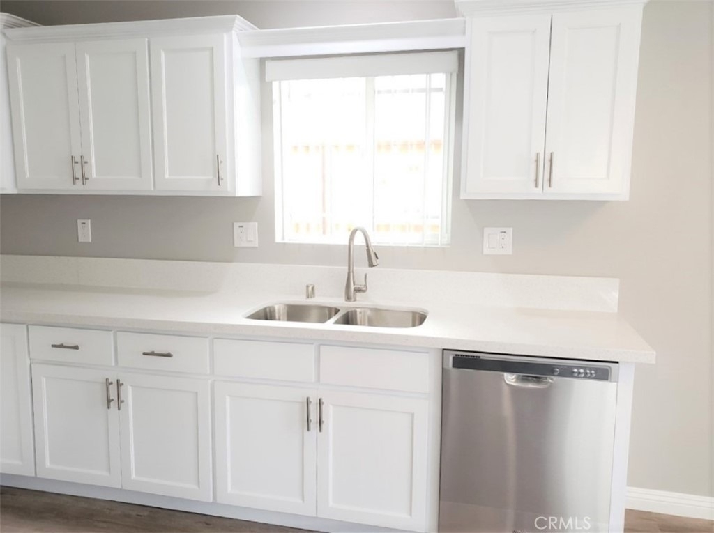 4240 Eugene St - Photo 8