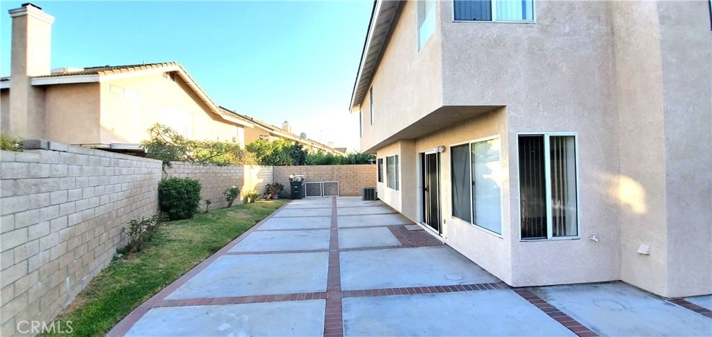 5610 Rostrata Avenue - Photo 35
