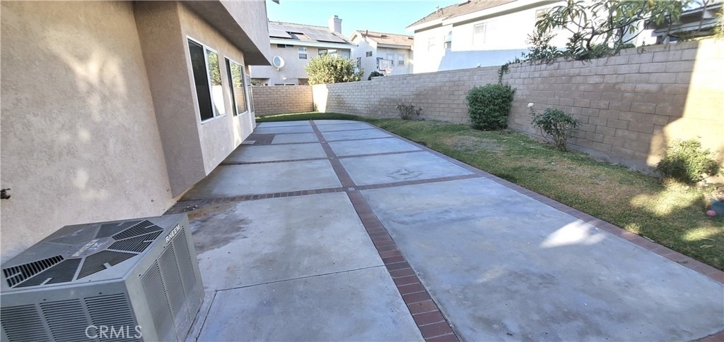 5610 Rostrata Avenue - Photo 37