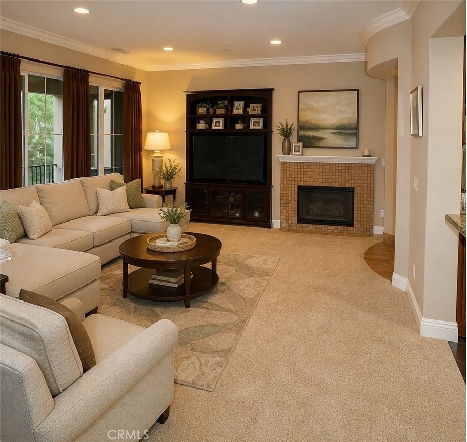 213 Lonetree - Photo 3