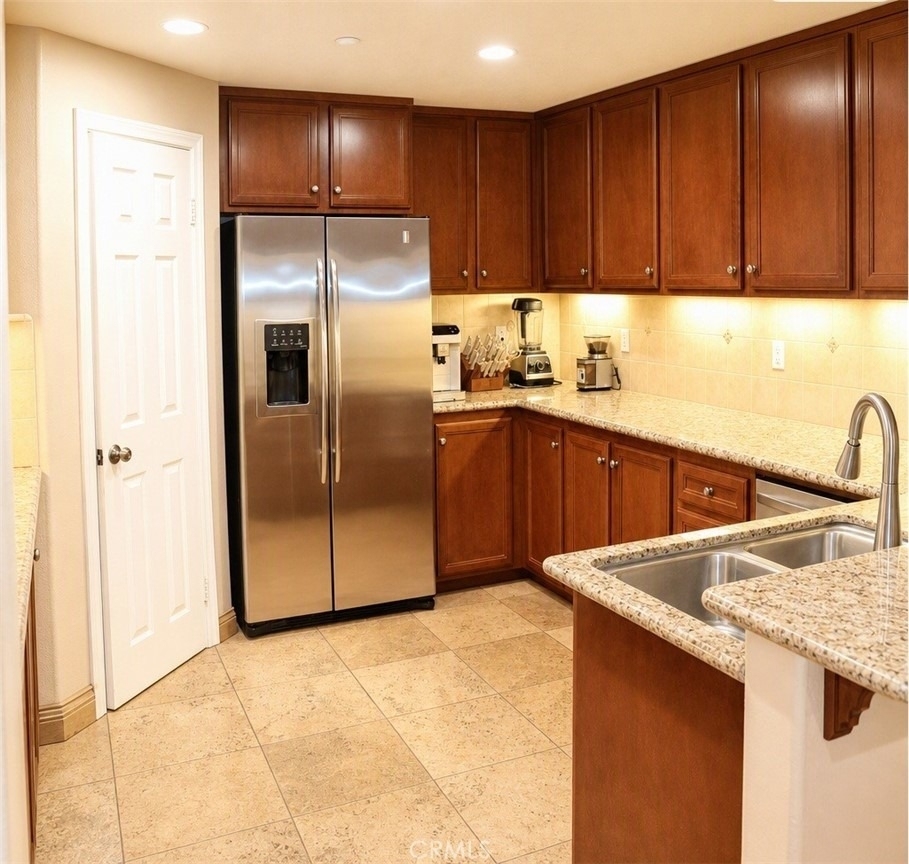 213 Lonetree - Photo 5