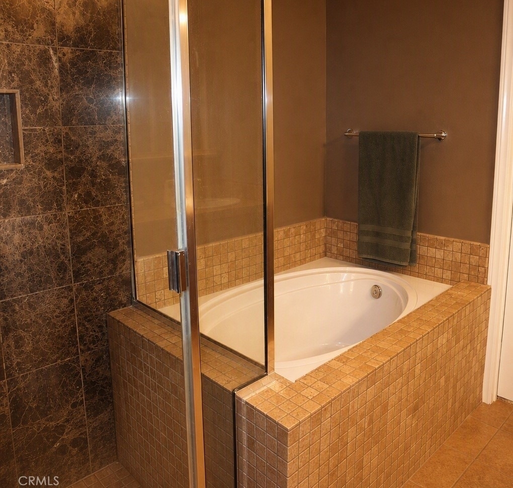 213 Lonetree - Photo 16