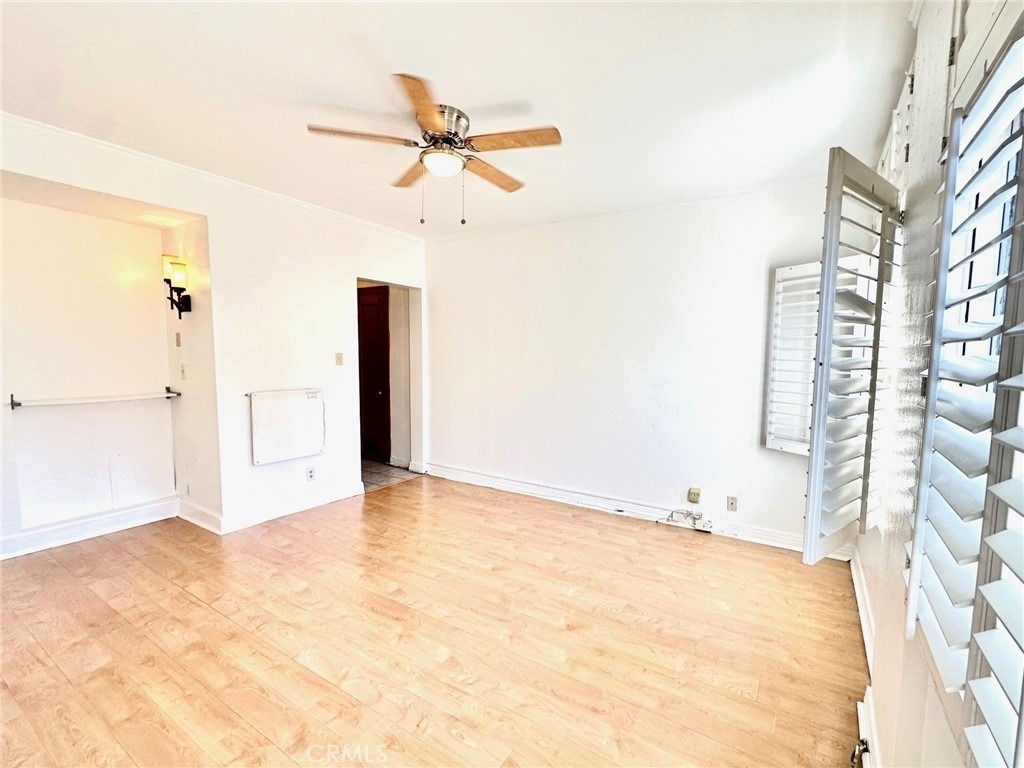 140 Linden Avenue - Photo 4