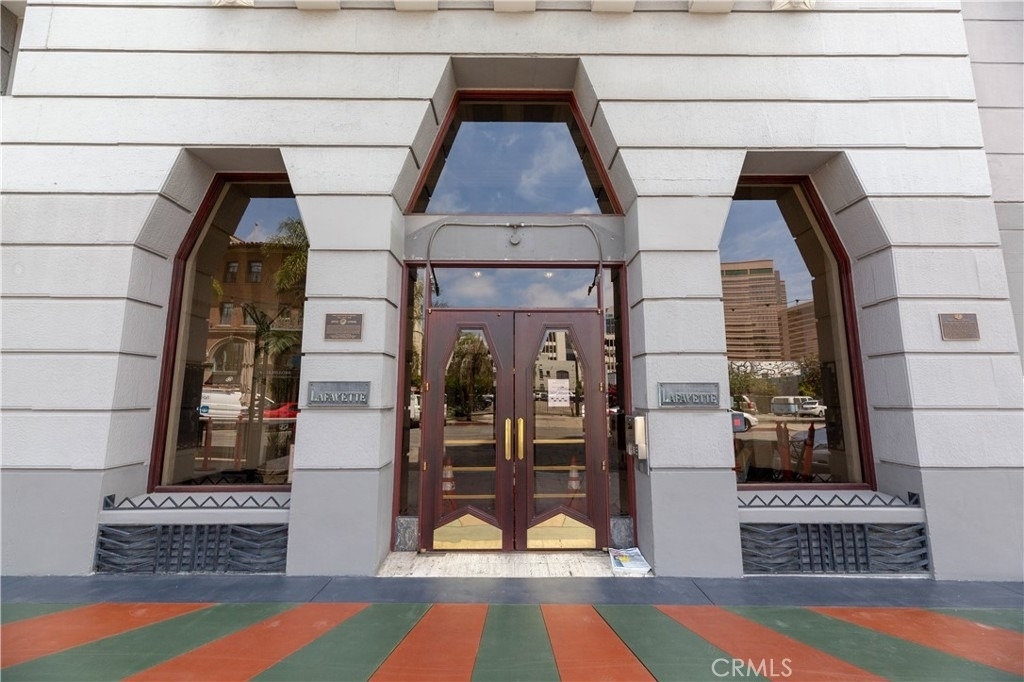 140 Linden Avenue - Photo 1