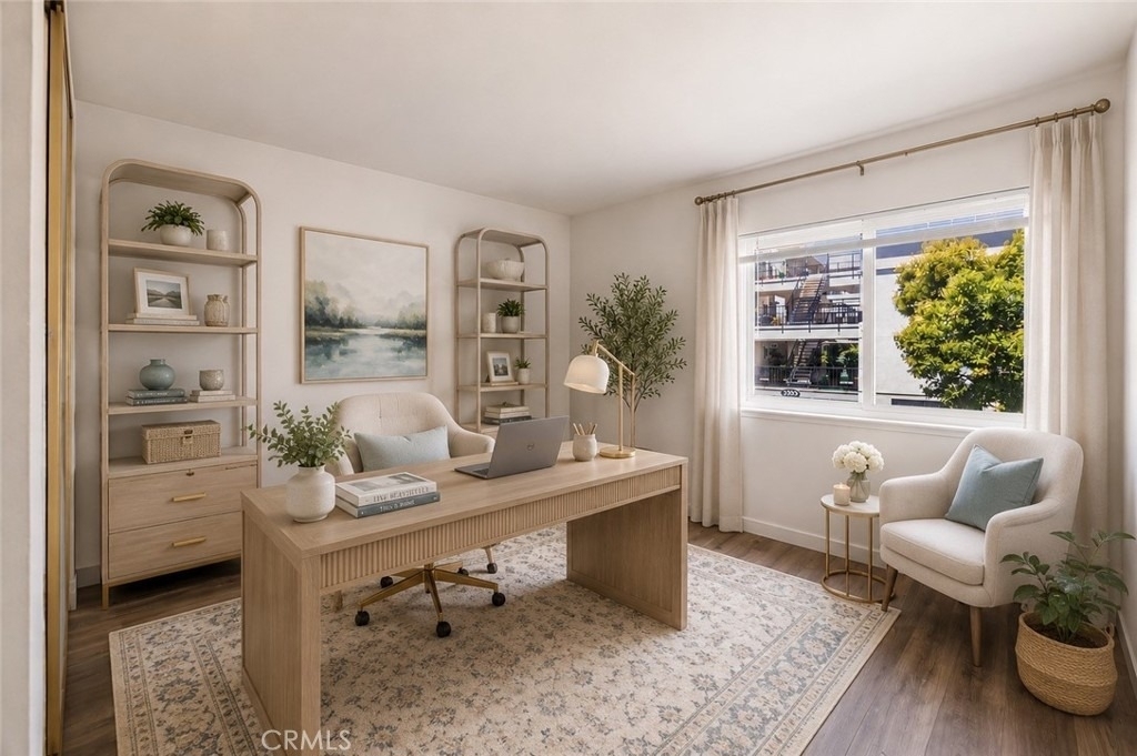 2354 Via Mariposa W - Photo 6