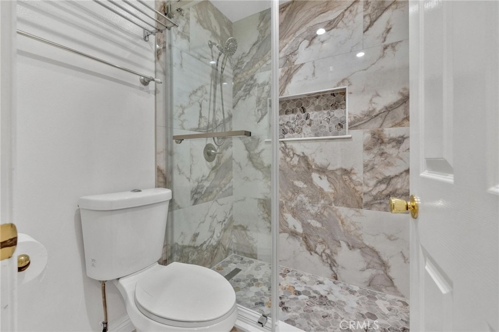 1410 Peppertree - Photo 17