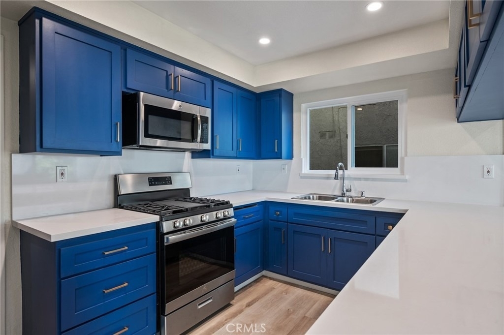 845 2nd Street - Photo 2