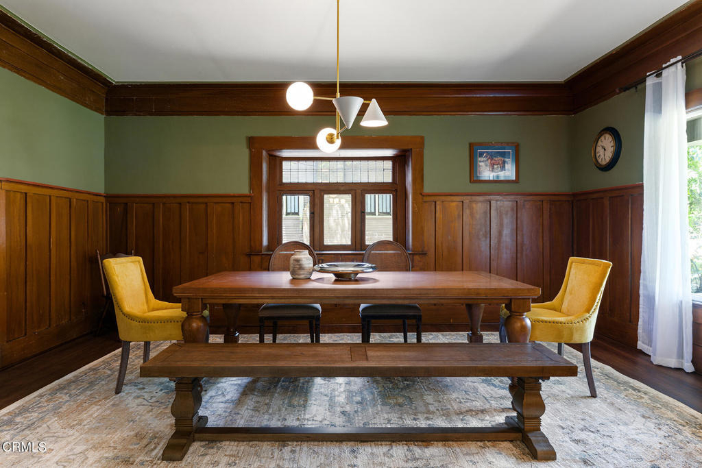 529 N Hill Avenue - Photo 2