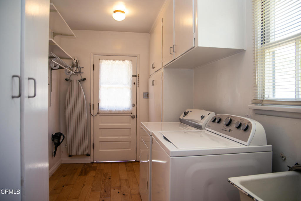 7601 Flight Avenue - Photo 11