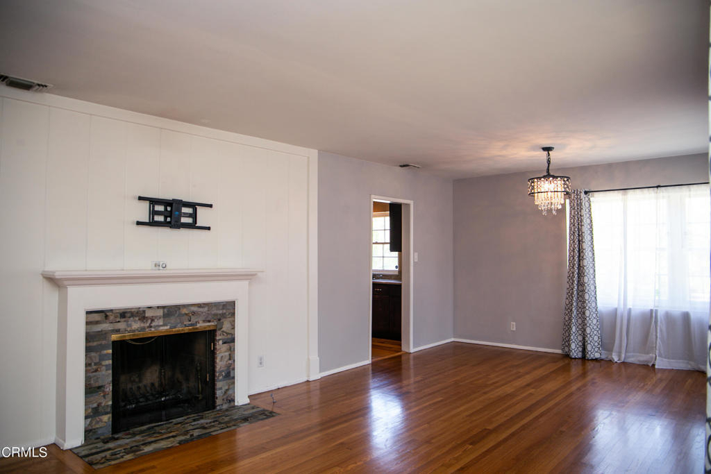 7601 Flight Avenue - Photo 4