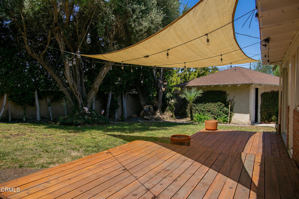 7601 Flight Avenue - Photo 34