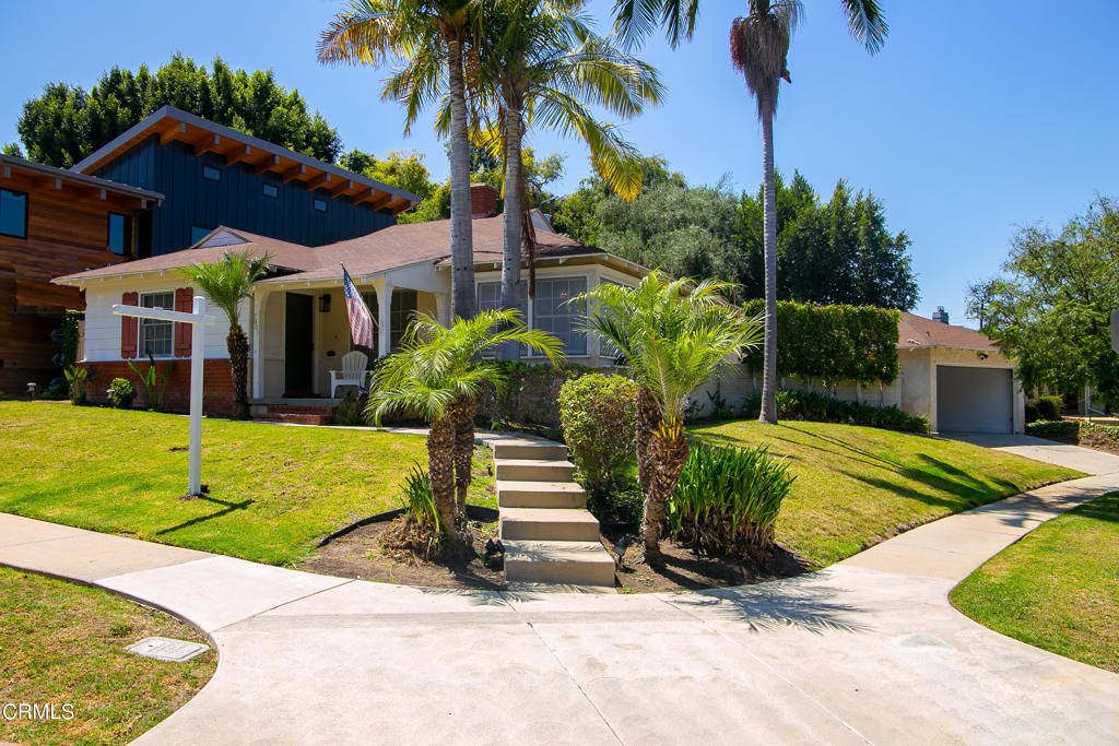 7601 Flight Avenue - Photo 0