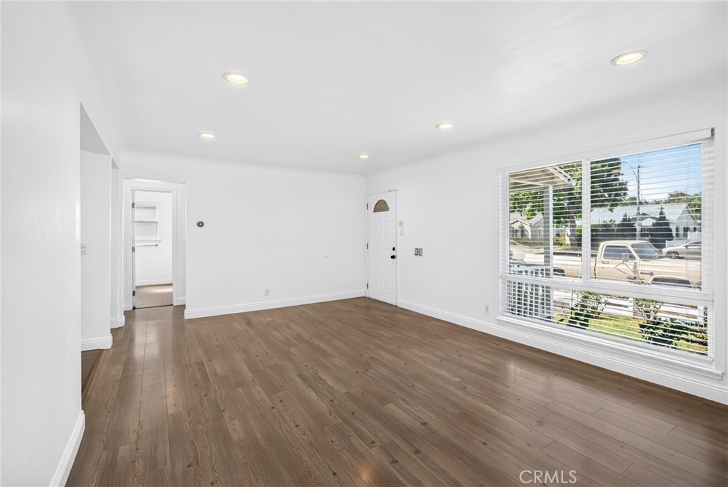 2860 Pacific - Photo 6