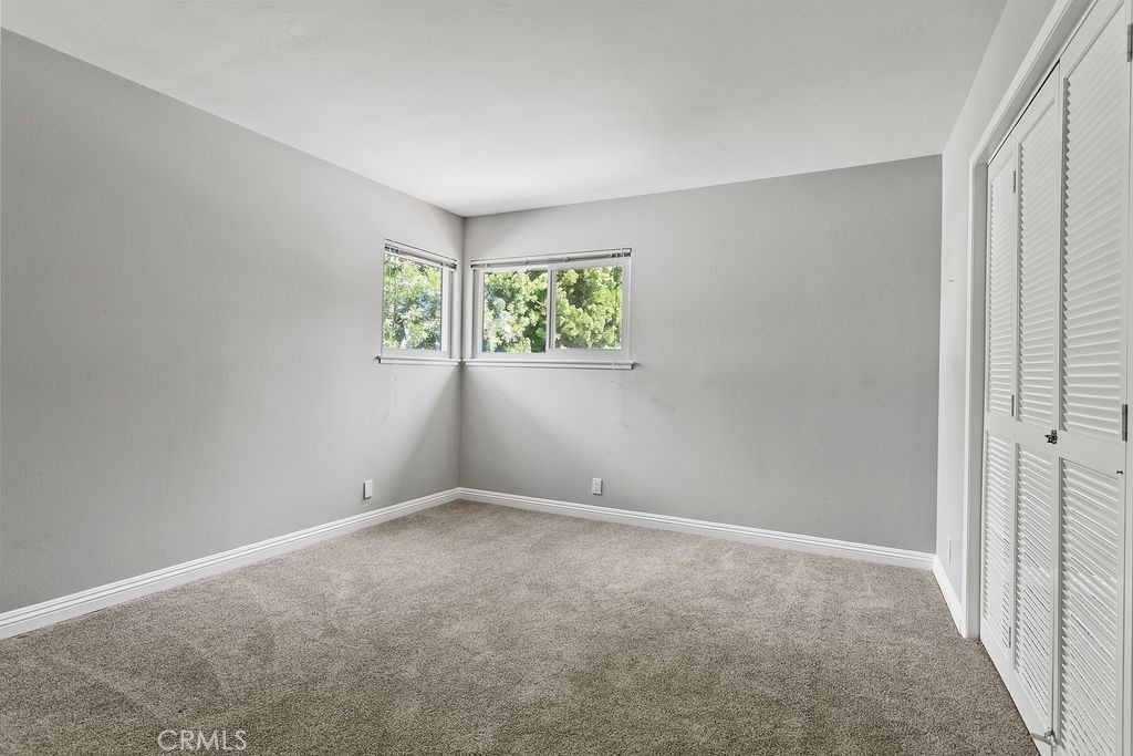 10942 Harrogate Place - Photo 17