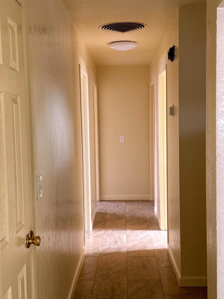 487 Larson Court - Photo 18