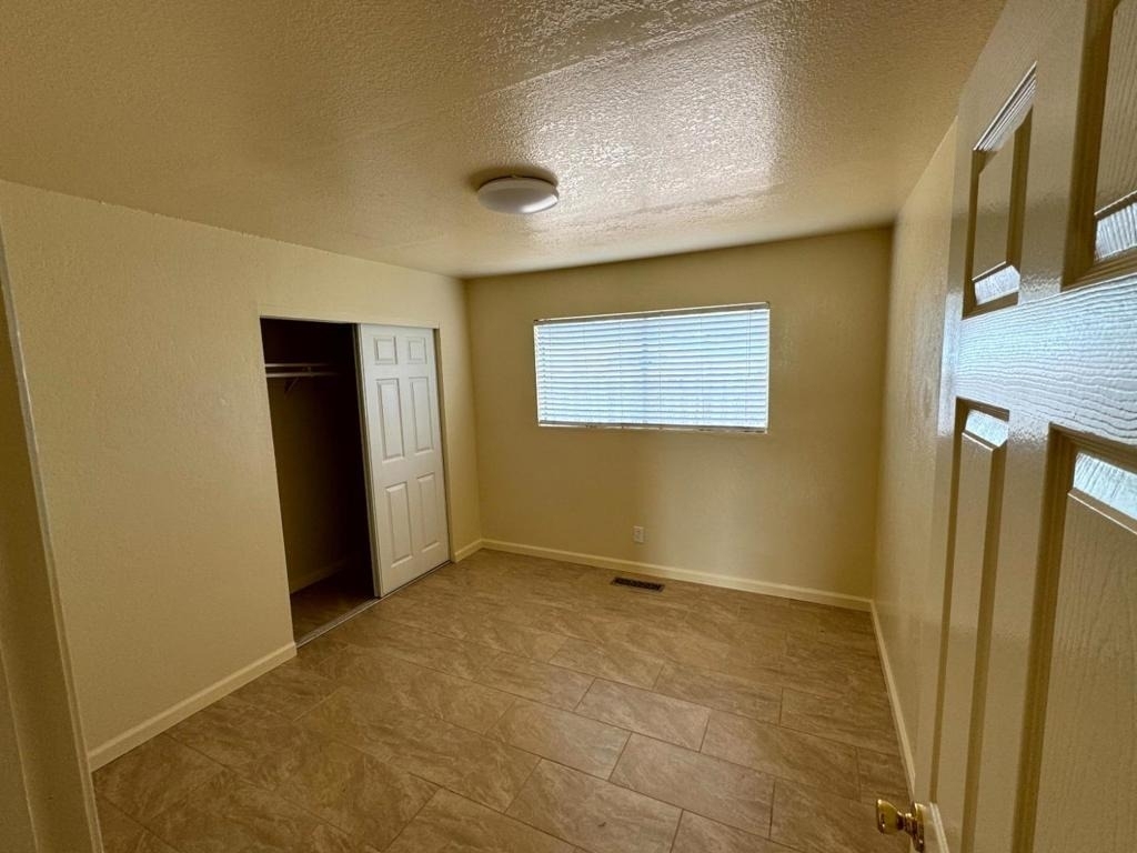 487 Larson Court - Photo 15