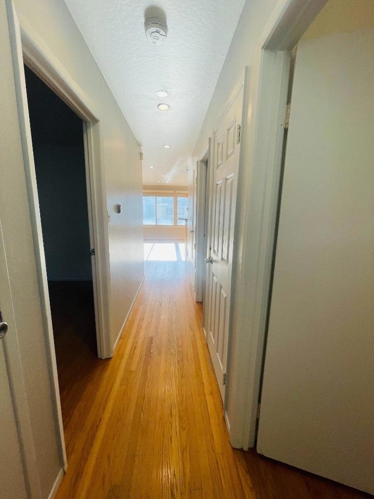 4250 Callan Boulevard - Photo 21
