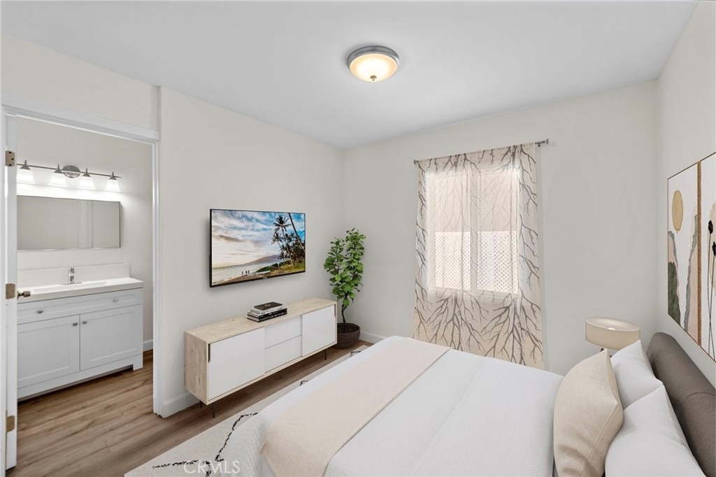 334 N Coast - Photo 2