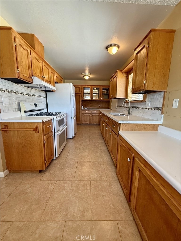2364 San Padre Avenue - Photo 4