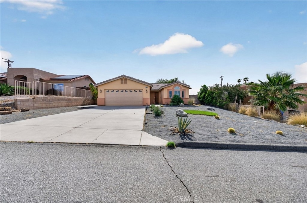 12828 Miracle Hill - Photo 2