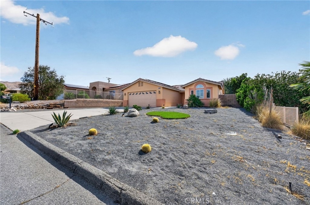 12828 Miracle Hill - Photo 3