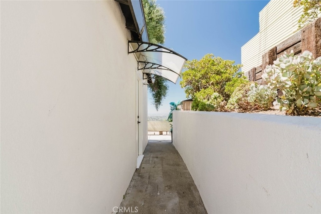 11017 Sevenhills Drive - Photo 18