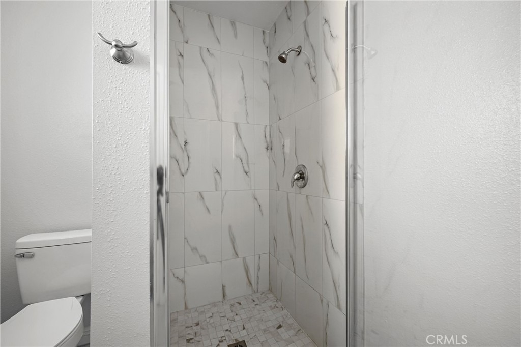 6250 Vineland Avenue - Photo 11