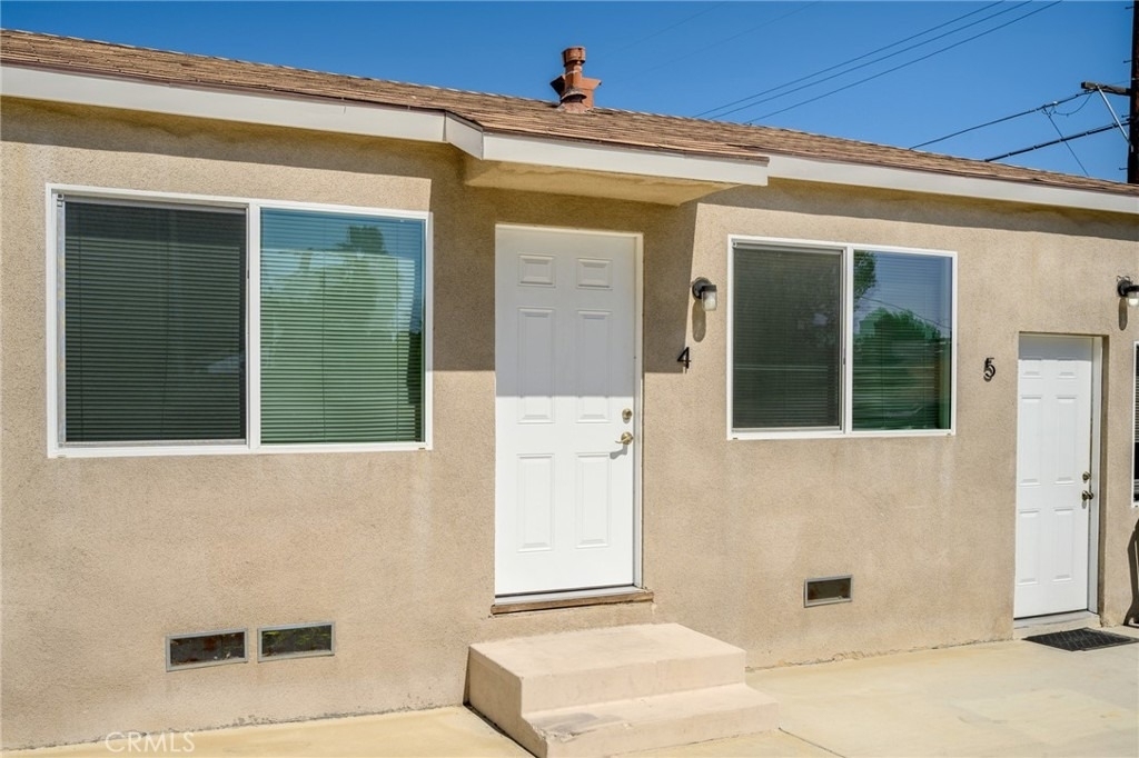 6250 Vineland Avenue - Photo 1