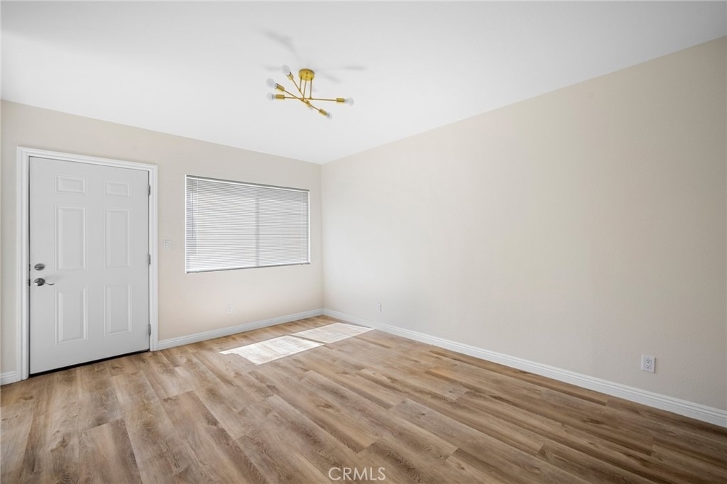 6250 Vineland Avenue - Photo 4