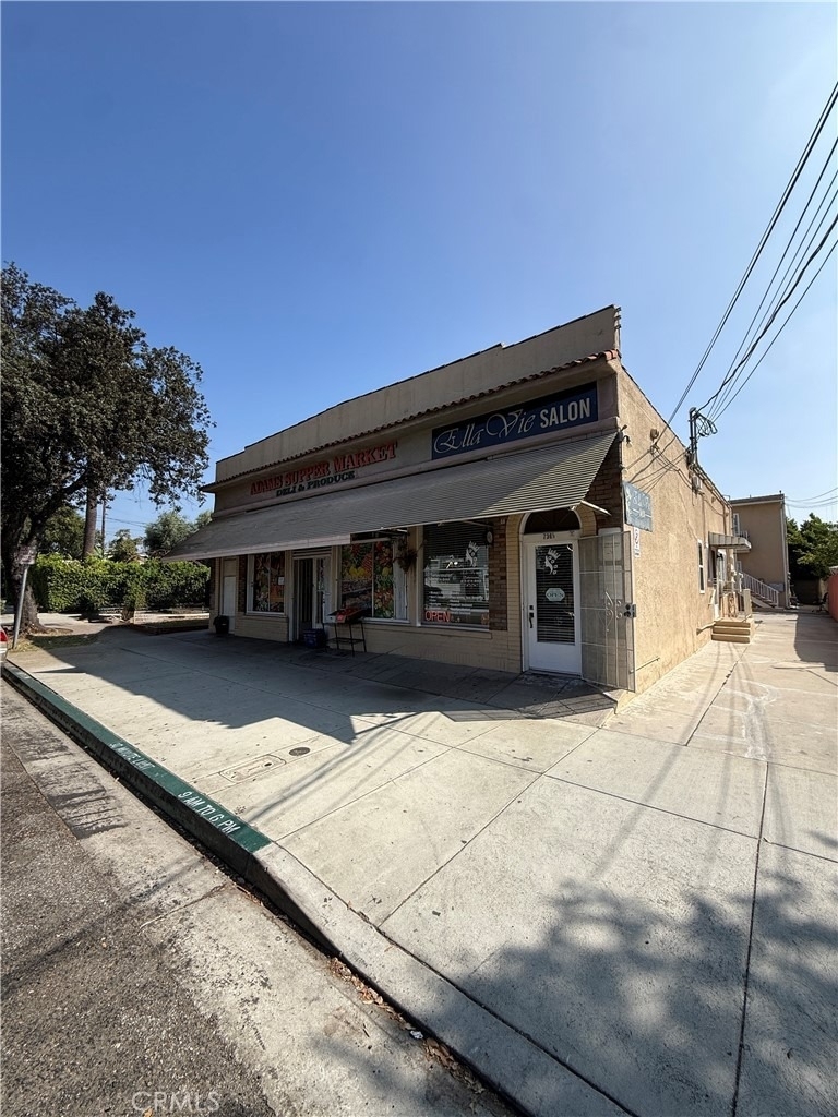 736 S Adams - Photo 0