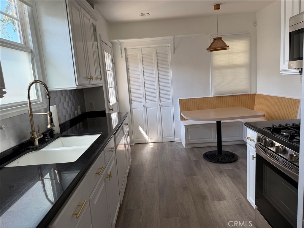2812 N Myers - Photo 2