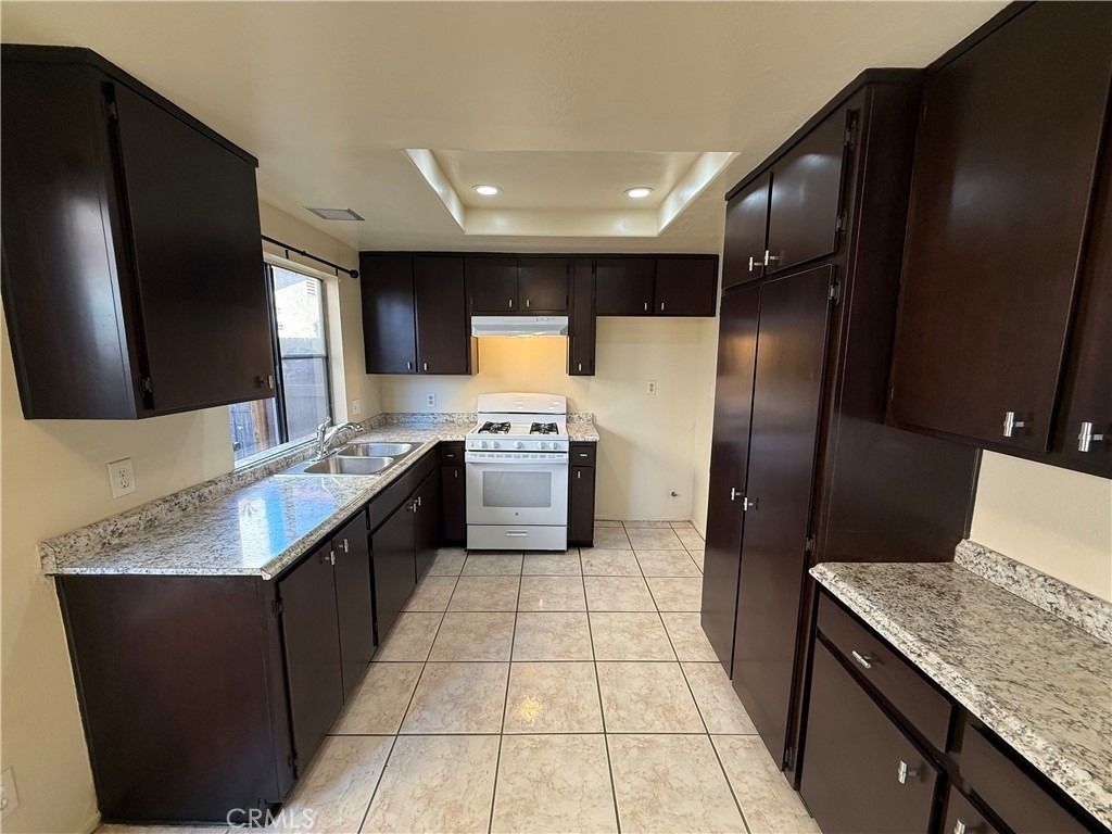 854 N Glassell Street - Photo 16