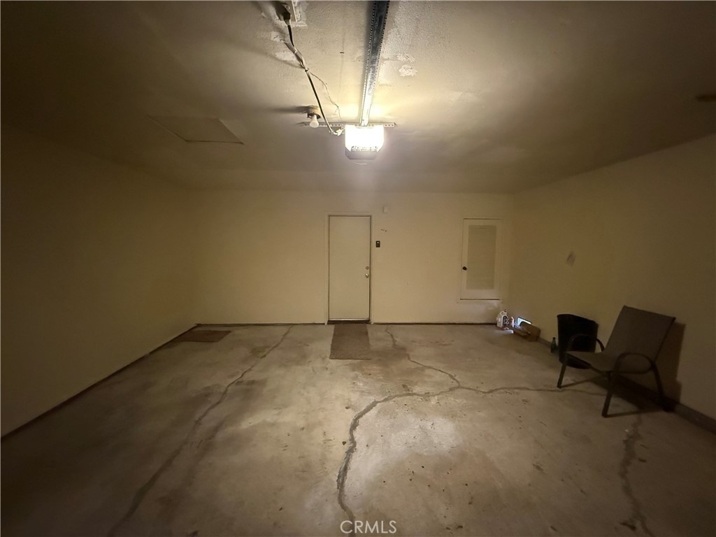 854 N Glassell Street - Photo 9
