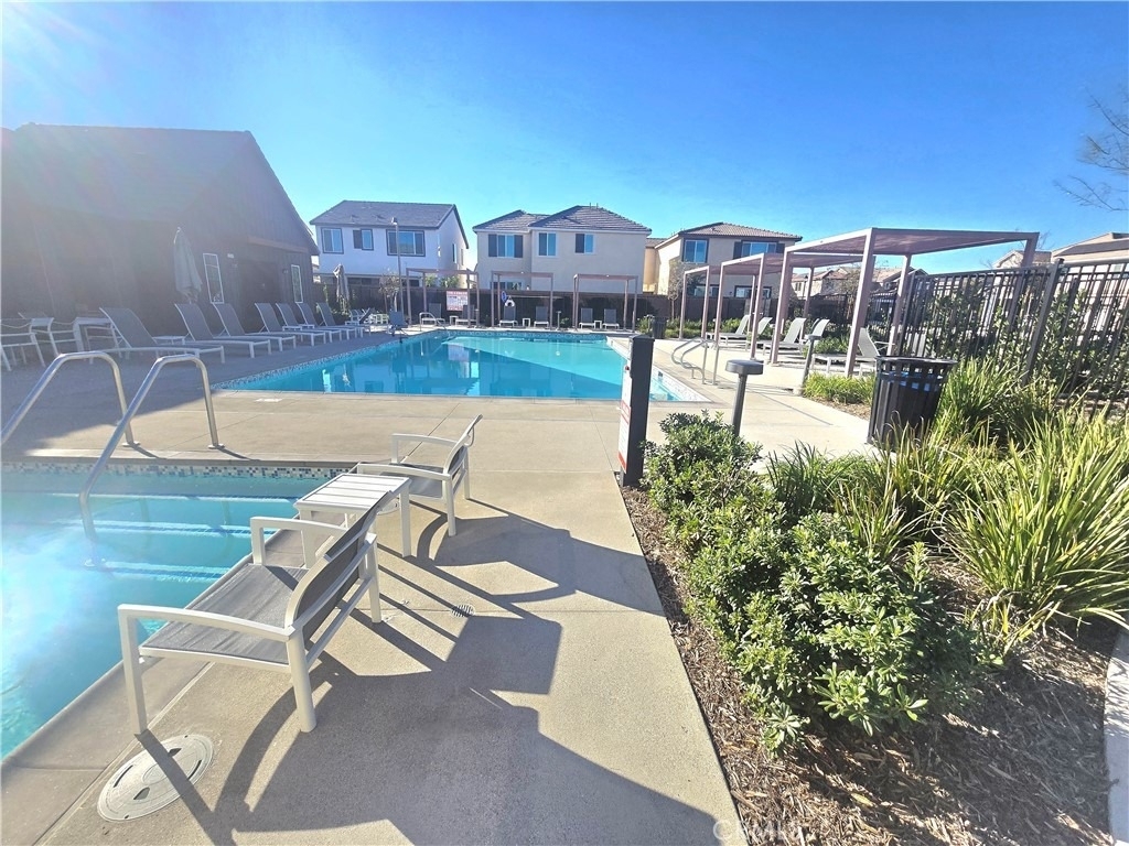2562 E Crane Court - Photo 1