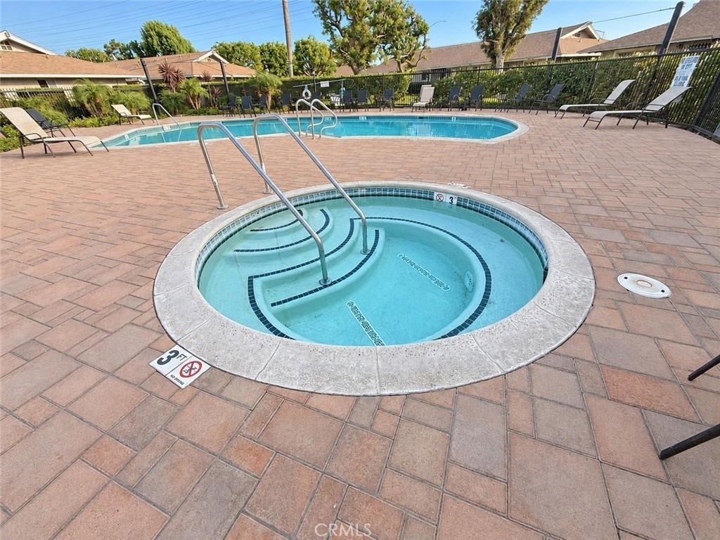 8093 Worthy Drive - Photo 4