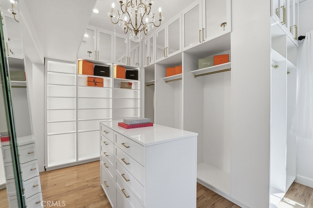 921 Monarch - Photo 28