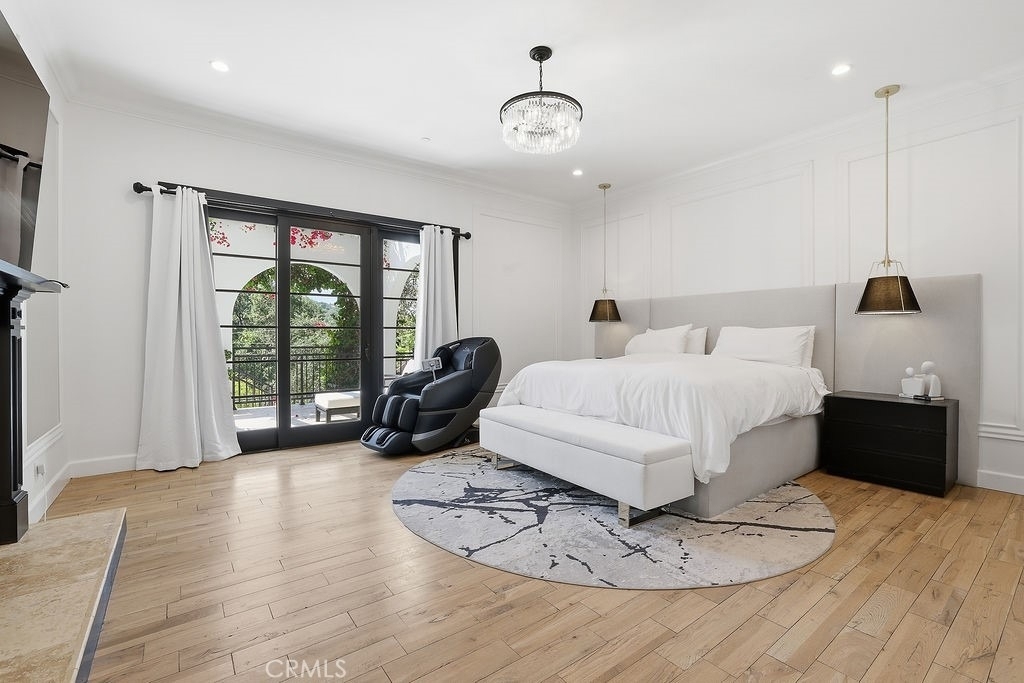 921 Monarch - Photo 22