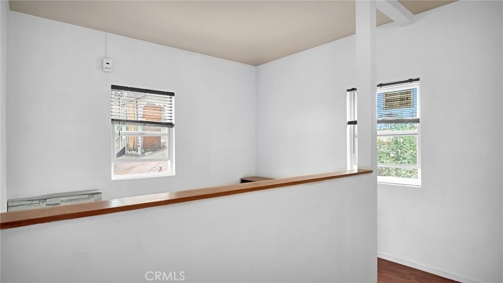 110 S Soto Street - Photo 7
