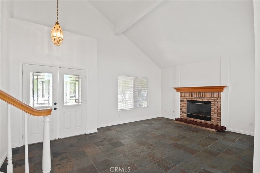 1253 Taft Lane - Photo 6