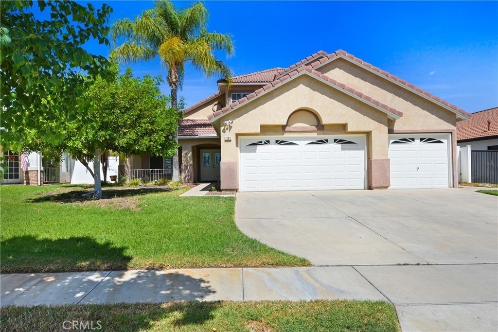 1253 Taft Lane - Photo 0