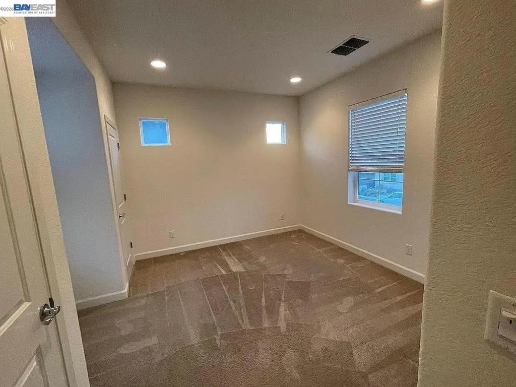 538 E Marcello Ave - Photo 7