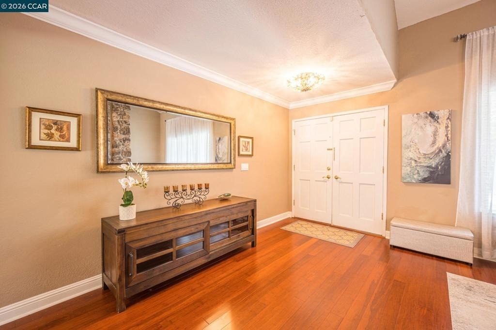 1304 Saddlehill Ln - Photo 5
