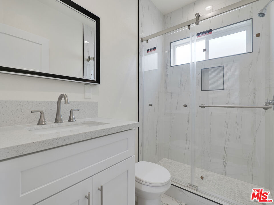 527 1/2 N 90th Street - Photo 5