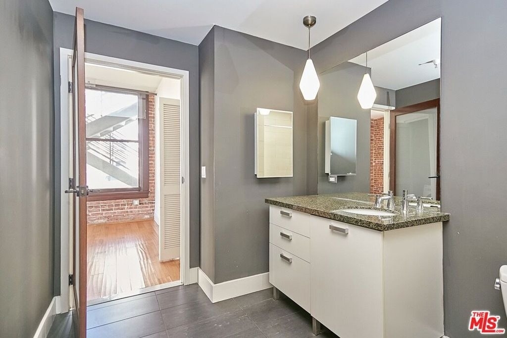 460 S Spring Street - Photo 10