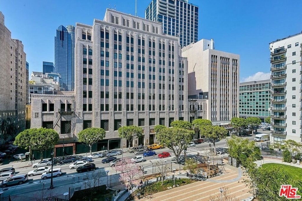 460 S Spring Street - Photo 11
