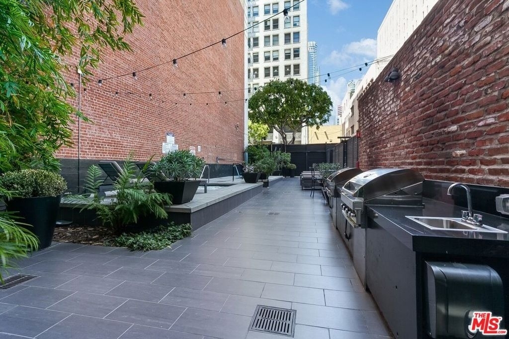 460 S Spring Street - Photo 19