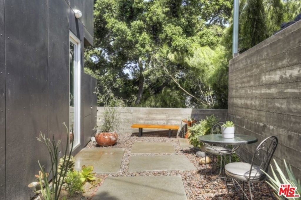 11462 Laurelcrest Road - Photo 1